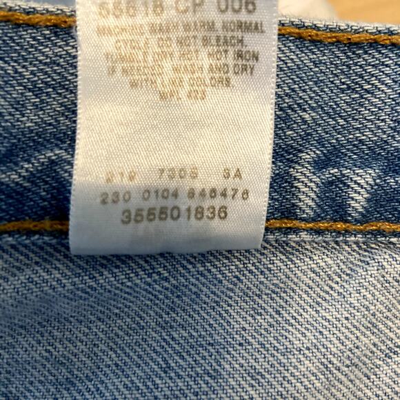 Vintage Levi's 550 Jean Shorts Baggy Denim Relaxed 100% Cotton Light Wash W38" - Picture 4 of 6